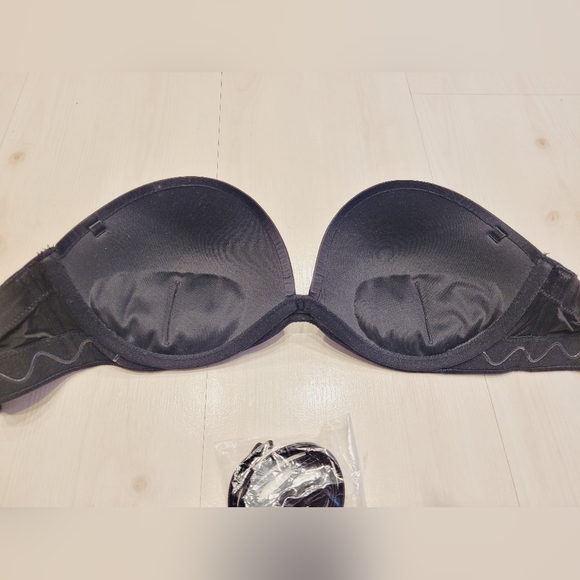 Victoria's Sexret Very Sexy Strapless Pushup Bra 36B Black - Picture 3 of 7